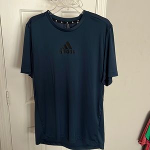 Adidas T-shirt